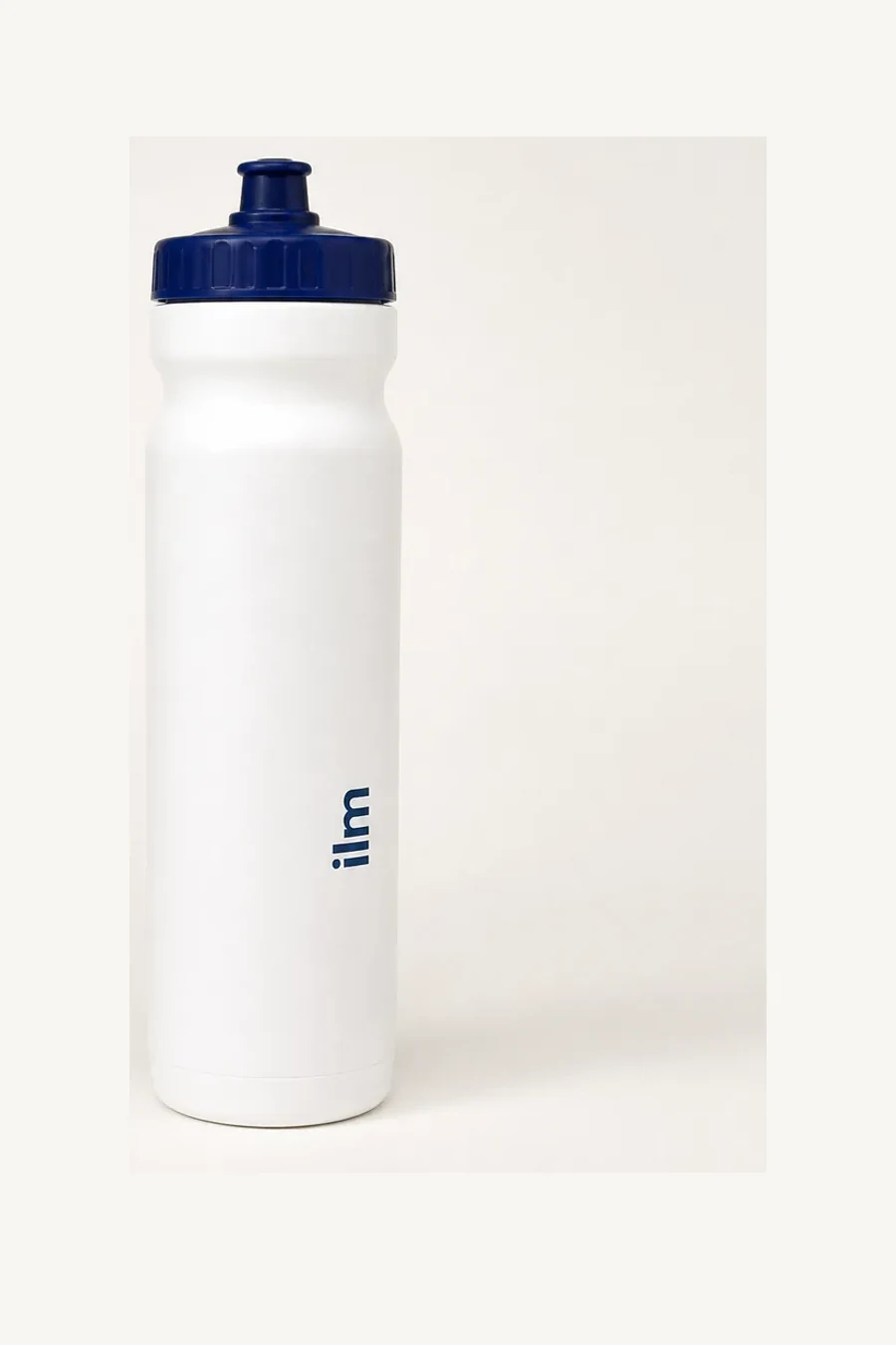 White ILM Hockey bottle with navy mark